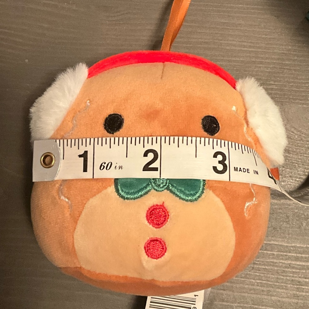 Squishmallows Gingerbread with Earmuffs - Picture 9 of 9